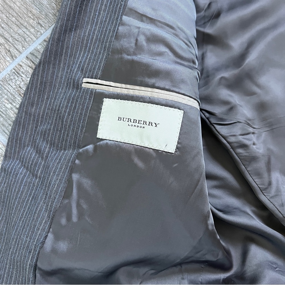 Burberry London Pinstriped Blazer, Brown Blue, 100% Wool, Men’s Size 40 Long - Picture 11 of 15